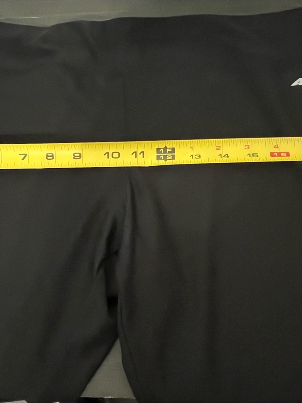 Women’s Avia Black Capris - Performance Stretch Fit size: XXL